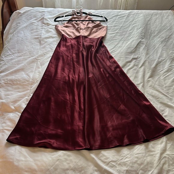 Lulus NWOT Icon Update Burgundy Pink Satin Color Block Knotted Halter Midi Dress - Picture 11 of 15